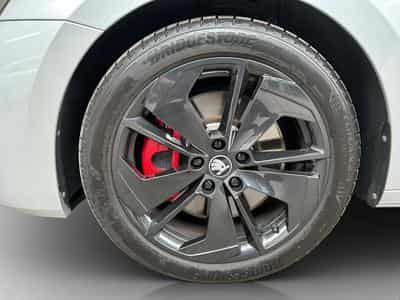 Skoda Octavia RS+DSG+AHK+LED+Navi+Side-Ass. (2025) - Photo 8
