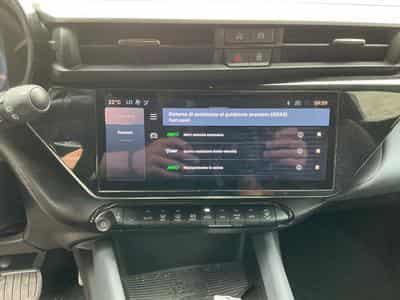 Alfa-Romeo Junior 54 kWh 1 phase charging (2025) - Photo 9