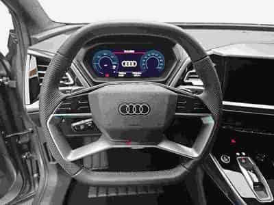 Audi Q4 e-tron 45 S-line 82 KWH (2025) - Photo 11
