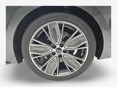 Audi A4 2.0 TFSI S-Tronic 204 S-Line (2025) - Photo 6