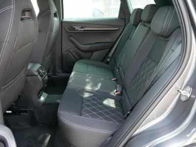 Skoda Karoq Sportline 2.0 TSI 4x4 DSG (2026) - Photo 8