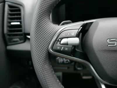 Skoda Karoq Sportline 2.0 TSI 4x4 DSG (2026) - Photo 11