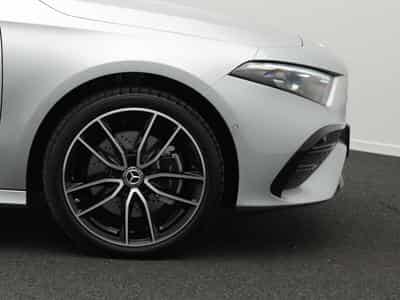 Mercedes A 250 e Pano+Multi+360°+Totw+Distr+19" (2026) - Photo 6
