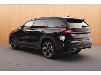 Skoda Kodiaq RS 2.0 TSI 4X4 DSG 195kW-265CV (2026) - Photo 9