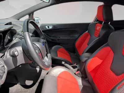 Ford Fiesta 1.6i Ecoboost 134kW ST2 (2016) - Photo 4