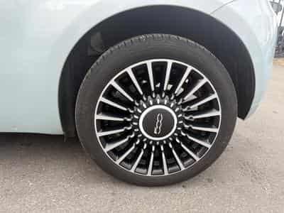 Fiat 500 1.0 HYBRIDE Launch Edition 70CV BPM6 (2021) - Photo 7