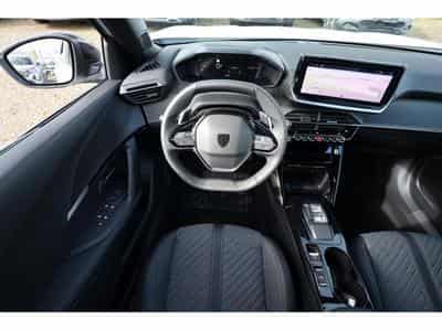 Peugeot 2008 1.2 Hybrid e-DSC6 145 Allure (2025) - Photo 8
