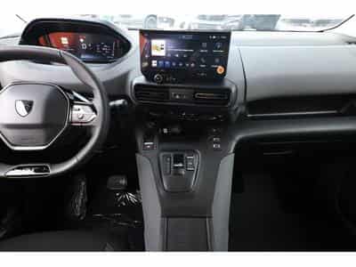 Peugeot Rifter 1.5 BlueHDI 130 EAT8 L1 GT (2025) - Photo 8