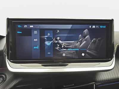 Peugeot 2008 1.2 Hybrid 145 E-DSC6 GT (2025) - Photo 11