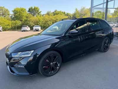 Skoda Octavia Octavia 2,0TDi Kombi RS 4x4 Pano AHK Standhz ACC (2022) - Photo 1