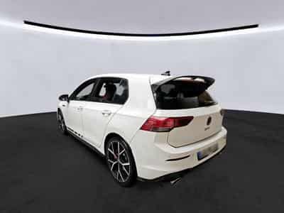 VW Golf GTI Clubsport 2.0 TSI 300CV DSG7 *PANO* *ESTORIL* CARPLAY * (2024) - Photo 4
