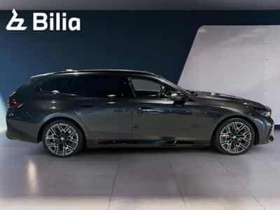 BMW 530 530e Touring M Sport (2025) - Photo 4