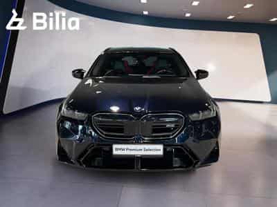 BMW M5 M5 xDrive Touring M Sport (2025) - Photo 2