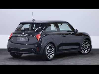 MINI Cooper 1.5 156cv Auto (2024) - Photo 5