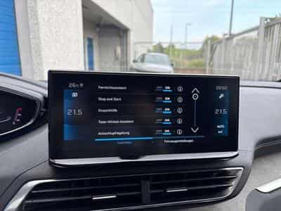 Peugeot 3008 3008 Hybrid 136 e-DSC6 GT (2024) - Photo 9