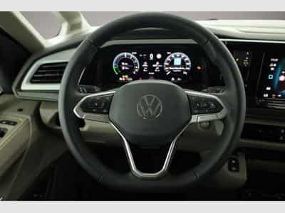 VW Multivan (2026) - Photo 6