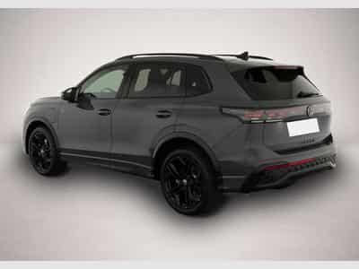 VW Tiguan (2025) - Photo 4