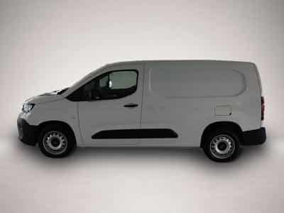 Opel Monterey (2026) - Photo 2
