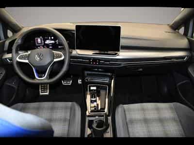 VW Golf (2025) - Photo 4