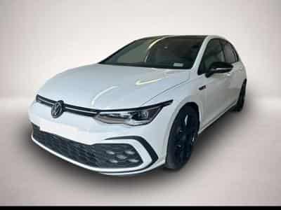VW Golf (2024) - Photo 1