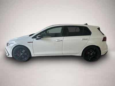 VW Golf (2024) - Photo 3