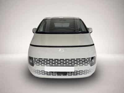 Hyundai Staria (2025) - Photo 2