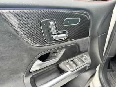 Mercedes GLA 200 (2025) - Photo 12