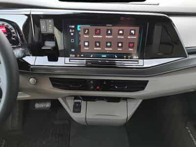VW Multivan (2025) - Photo 6