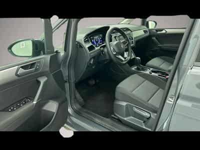 VW Touran (2025) - Photo 6