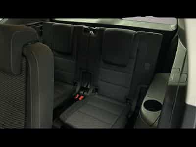 VW Touran (2025) - Photo 8