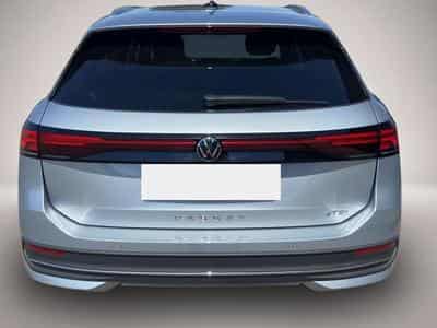 VW Passat (2025) - Photo 4