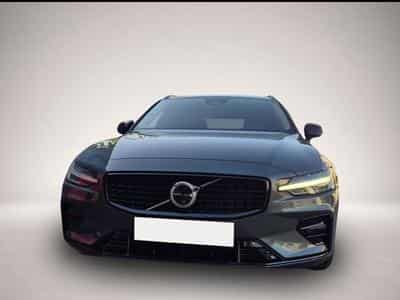 Volvo V60 (2025) - Photo 3
