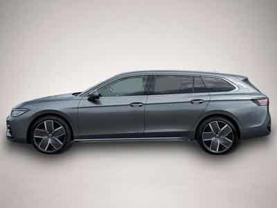 VW Passat (2025) - Photo 3