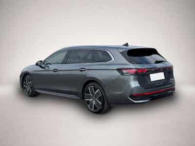 VW Passat (2025) - Photo 4
