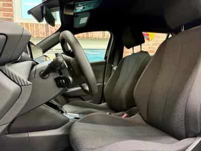 Peugeot 2008 (2025) - Photo 5