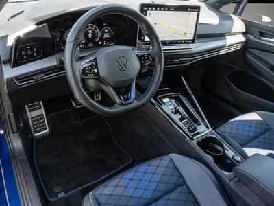 VW Golf (2025) - Photo 7