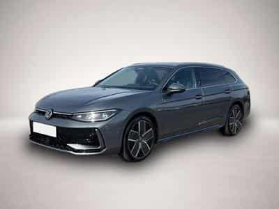 VW Passat (2025) - Photo 1