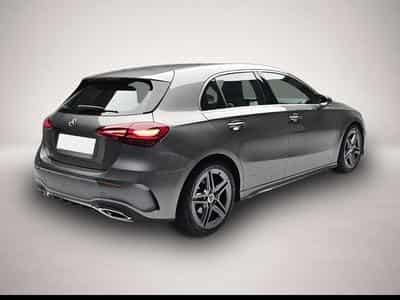 Mercedes 180 (2025) - Photo 2