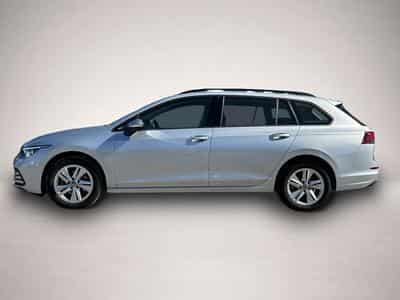 VW Golf (2023) - Photo 2