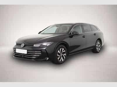 VW Passat (2025) - Photo 1