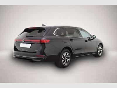 VW Passat (2025) - Photo 2