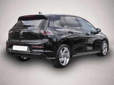 VW Golf (2025) - Photo 3