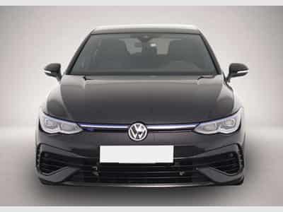 VW Golf (2023) - Photo 2
