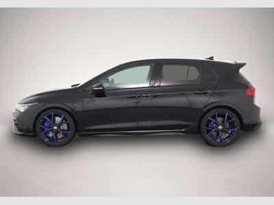 VW Golf (2023) - Photo 4
