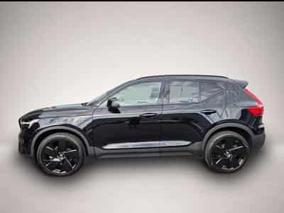 Volvo XC40 (2024) - Photo 3