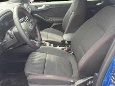 Ford Focus (2025) - Photo 6