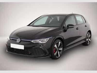 VW Golf (2022) - Photo 1