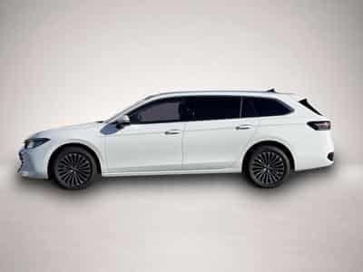 VW Passat (2025) - Photo 2