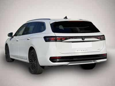 VW Passat (2025) - Photo 4