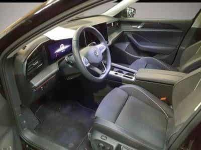 VW Passat (2025) - Photo 3